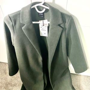 Women’s Zara coat